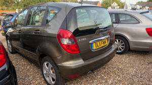 2011 Mercedes-Benz A Class 2.0 A180 Cdi Avantgarde Se 5dr in Brown — image 3