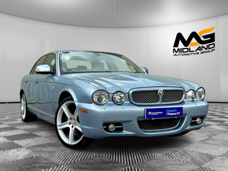 2008 Jaguar Xj 2.7 Td Sovereign 4dr in Blue — image 1