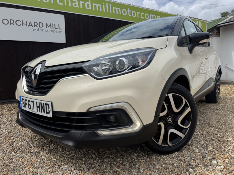 2017 Renault Captur 0.9 Dynamique Nav Tce 90 in White — image 1