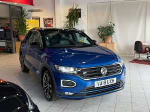 2018 Volkswagen T-Roc 1.5 Tsi Evo R-Line in Blue — image 2