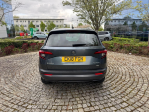 2018 Skoda Karoq 2.0 Tdi Se L DSG 4WD Euro 6 (s/s) 5dr in Grey — image 5