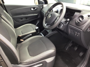 2018 Renault Captur 0.9 Tce Energy Dynamique Nav Euro 6 (s/s) 5dr in Black — image 2