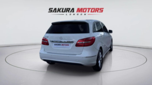 2013 Mercedes-Benz B Class 1.6 B180 Blueefficiency Se 7g-Dct Euro 5 (s/s) 5dr in Other — image 5