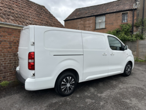 2019 Vauxhall Vivaro 1.5 Turbo D 2900 Sportive in White — image 4