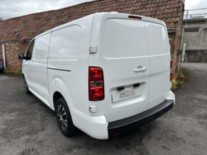 2019 Vauxhall Vivaro 1.5 Turbo D 2900 Sportive in White — image 6