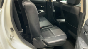 2016 Mitsubishi Outlander Di-D Gx 4 in White — image 6