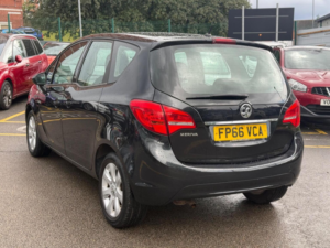 2016 Vauxhall Meriva 1.4i Life Euro 6 5dr in Black — image 4