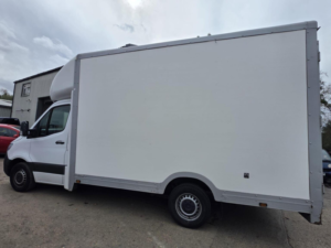 2019 Mercedes-Benz Sprinter 2.1 314 Cdi G-Tronic Fwd L2 Euro 6 2dr in White — image 2