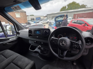 2019 Mercedes-Benz Sprinter 2.1 314 Cdi G-Tronic Fwd L2 Euro 6 2dr in White — image 3