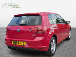 2014 Volkswagen Golf 1.4 Tsi Bluemotion Tech Match in Red — image 4