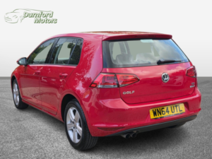 2014 Volkswagen Golf 1.4 Tsi Bluemotion Tech Match in Red — image 6