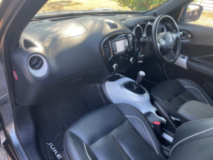 2017 Nissan Juke 1.2 Dig-T Tekna SUV 5dr Petrol Manual Euro 6 (s/s) (115 Ps) in Grey — image 5