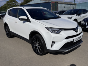 2016 Toyota Rav4 2.0 D-4d Icon in White — image 4