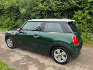 2014 MINI Hatch 1.5 Cooper Auto Euro 6 (s/s) 3dr in Other — image 4