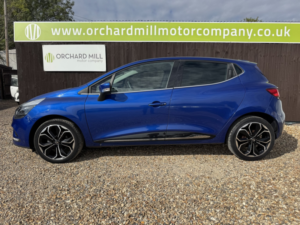 2018 Renault Clio 0.9 Iconic Tce 90 My18 in Blue — image 3