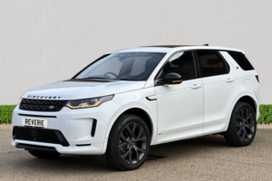 2021 Land Rover Discovery Sport 1.5 P300e 12.2kwh R-Dynamic Se SUV 5dr Petrol Plug-In Hybrid Auto 4WD Euro 6 (s/s) (309 Ps) in White — image 3