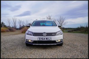 2014 Volkswagen Passat 2.0 Tdi Bluemotion Tech Alltrack in White — image 3