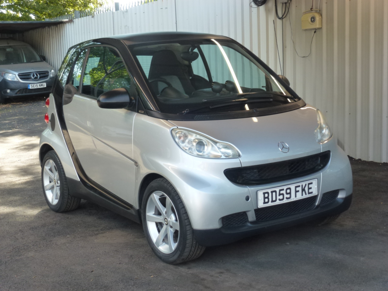 2009 Smart Fortwo 1.0 Mhd Pulse Coupe 2dr Petrol Auto Euro 4 (71 Bhp) in Silver — image 1