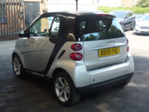 2009 Smart Fortwo 1.0 Mhd Pulse Coupe 2dr Petrol Auto Euro 4 (71 Bhp) in Silver — image 3