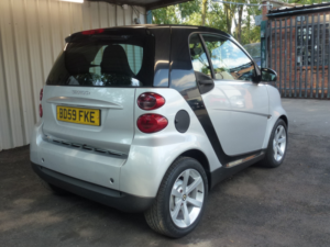 2009 Smart Fortwo 1.0 Mhd Pulse Coupe 2dr Petrol Auto Euro 4 (71 Bhp) in Silver — image 4