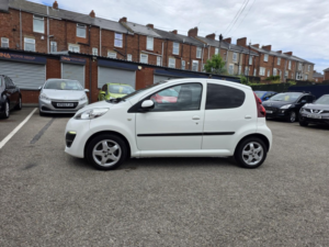 2013 Peugeot 107 1.0 12v Allure in White — image 4