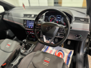 2021 SEAT Ibiza 1.0 Tsi Fr Euro 6 (s/s) 5dr Gpf in Black — image 2