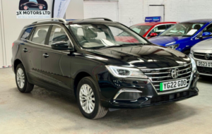 2022 MG Mg5 61.1kwh Exclusive Long Range Auto 5dr in Black — image 2