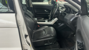 2018 Land Rover Range Rover Evoque Ed4 Se Tech in White — image 3