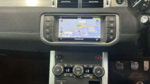2018 Land Rover Range Rover Evoque Ed4 Se Tech in White — image 4