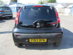 2013 Peugeot 107 1.0 12v Allure in Black — image 4