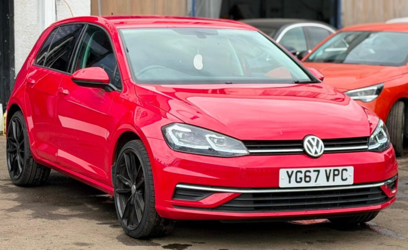2017 Volkswagen Golf 1.4 Tsi Bluemotion Tech Se Nav DSG Euro 6 (s/s) 5dr in Red — image 1