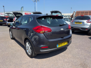 2013 Kia Ceed 1.4 2 Euro 5 5dr in Grey — image 2