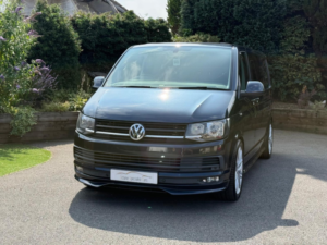2016 Volkswagen Transporter 2.0 Tdi T32 Bluemotion Tech Highline 140 DSG in Blue — image 4
