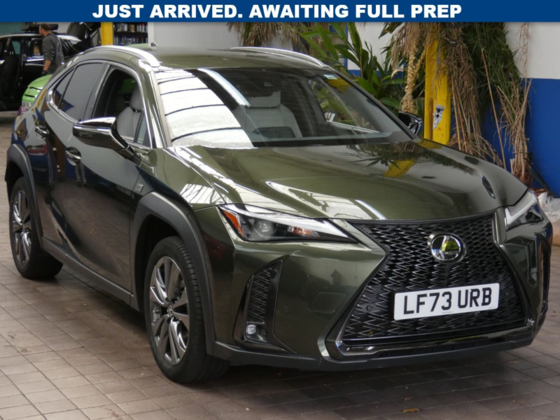 2023 Lexus Ux 2.0 250h F Sport Design SUV 5dr Petrol Hybrid E-CVT Euro 6 (s/s) (184 Ps) in Green — image 1