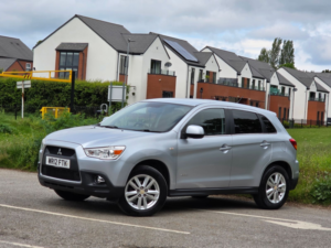 2012 Mitsubishi Asx 1.8d 4 4WD Euro 5 5dr in Silver — image 4