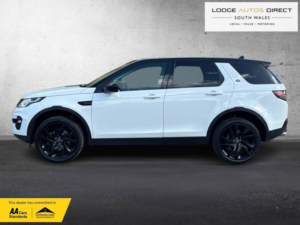 2016 Land Rover Discovery Sport 2.0 Td4 Hse Black in White — image 6