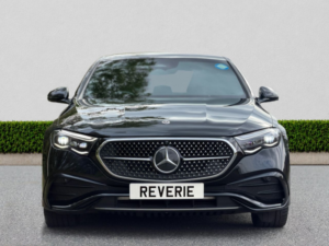 2024 Mercedes-Benz E Class 2.0 E300e 25.4kwh Amg Line (premium) Saloon 4dr Petrol Plug-In Hybrid G-Tronic Euro 6 (s/s) (313 Ps) in Black — image 2