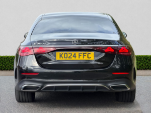 2024 Mercedes-Benz E Class 2.0 E300e 25.4kwh Amg Line (premium) Saloon 4dr Petrol Plug-In Hybrid G-Tronic Euro 6 (s/s) (313 Ps) in Black — image 6
