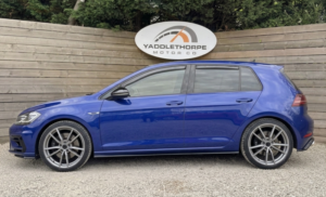 2018 Volkswagen Golf 2.0 Tsi R in Blue — image 2