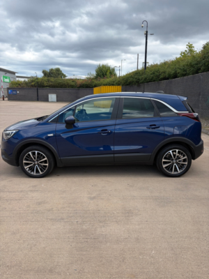2020 Vauxhall Crossland X 1.2 Turbo Elite SUV 5dr Petrol Auto Euro 6 (s/s) (130 Ps) in Blue — image 2