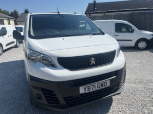 2022 Peugeot Expert 1.5 Bluehdi 1000 Professional Premium in White — image 2