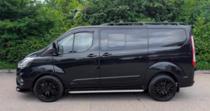 2021 Ford Transit Custom 2.0 300 Ecoblue Limited Crew Van L1 H1 Euro 6 (s/s) 5dr (6 Seat) in Black — image 6