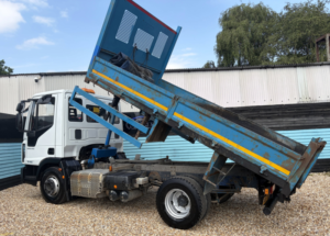 2017 Iveco Eurocargo 75e16k Tipper in White — image 3