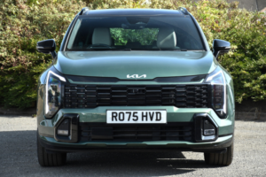 2025 Kia Sportage 1.6 H T-Gdi Gt-Line S SUV 5dr Petrol Hybrid Auto Euro 6 (s/s) (235 Bhp) in Green — image 5