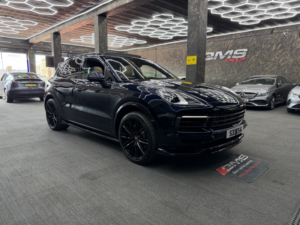 2020 Porsche Cayenne 3.0 T V6 in Blue — image 6
