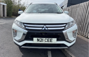 2018 Mitsubishi Eclipse Cross 1.5 T 3 in White — image 2