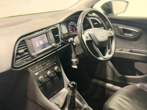 2013 SEAT Leon 1.6 Tdi Cr Se Sport Coupe Euro 5 (s/s) 3dr in Green — image 4