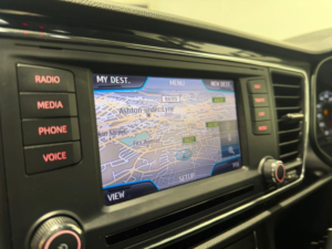 2013 SEAT Leon 1.6 Tdi Cr Se Sport Coupe Euro 5 (s/s) 3dr in Green — image 6