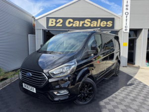 2018 Ford Tourneo Custom 2.0 310 Ecoblue Titanium X Auto L1 Euro 6 (s/s) 5dr in Black — image 4