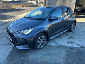 2022 Toyota Yaris 1.5 Vvt-H Excel Hatchback 5dr Petrol Hybrid E-CVT Euro 6 (s/s) (116 Ps) in Grey — image 2